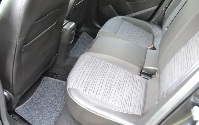 Opel Astra cena 32900 przebieg: 135000, rok produkcji 2014 z Radom małe 704